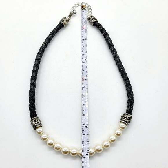 Black Faux Leather Woven Rope Imitation Pearl Closure Choker Necklace Unbranded - Picture 8 of 10